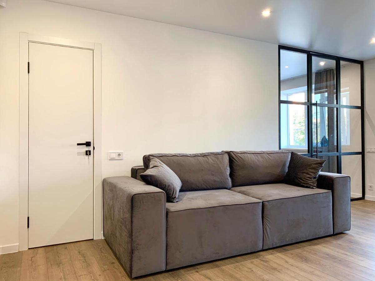 Navy City Center Apartment Двокімнатні Апартаменти В Центрі Міста Połtawa Zewnętrze zdjęcie
