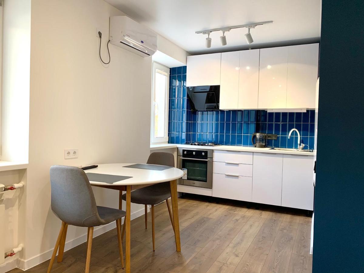 Navy City Center Apartment Двокімнатні Апартаменти В Центрі Міста Połtawa Zewnętrze zdjęcie